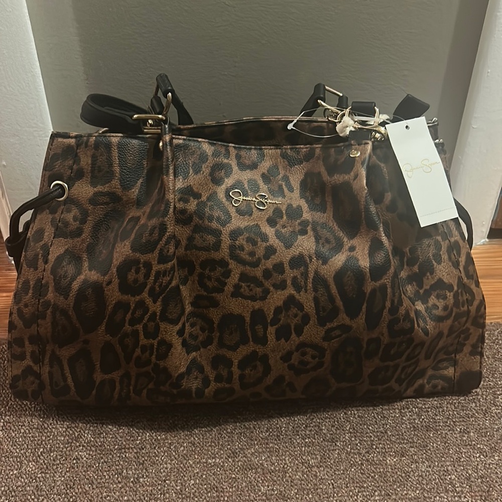 Jessica Simpson Arden Tote Purse in Leopard
